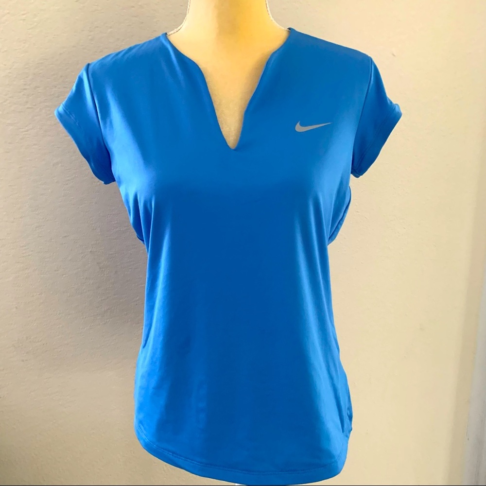 NIKE DRI-FIT WOMEN’S SHIRT